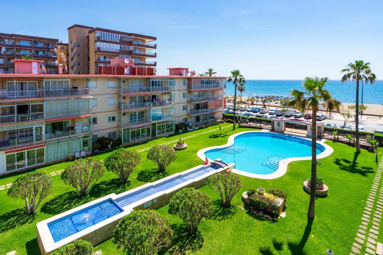 Beachfront Seaview Apartment In Los Boliches By Costarentals - Ref 141 Fuengirola Kültér fotó